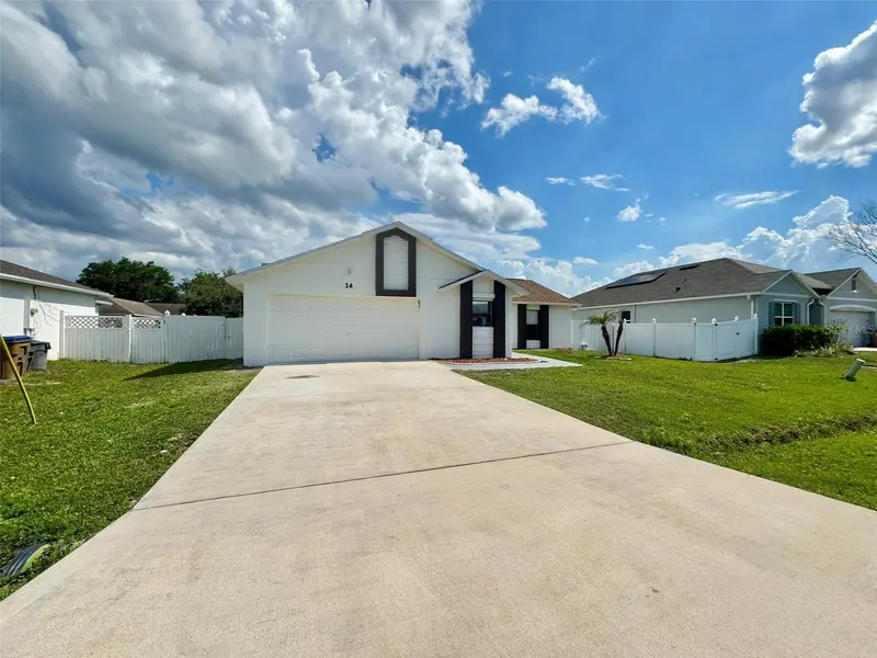 14 York Ct, FL