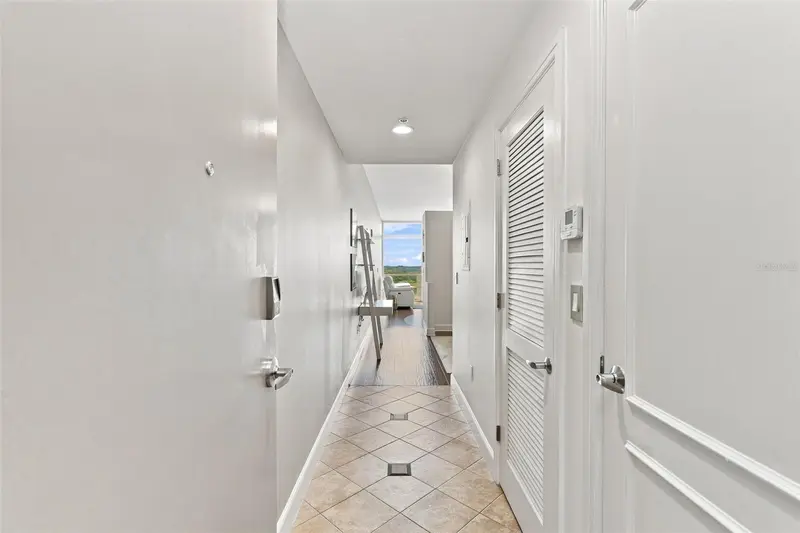 101 S Eola Dr #905, FL