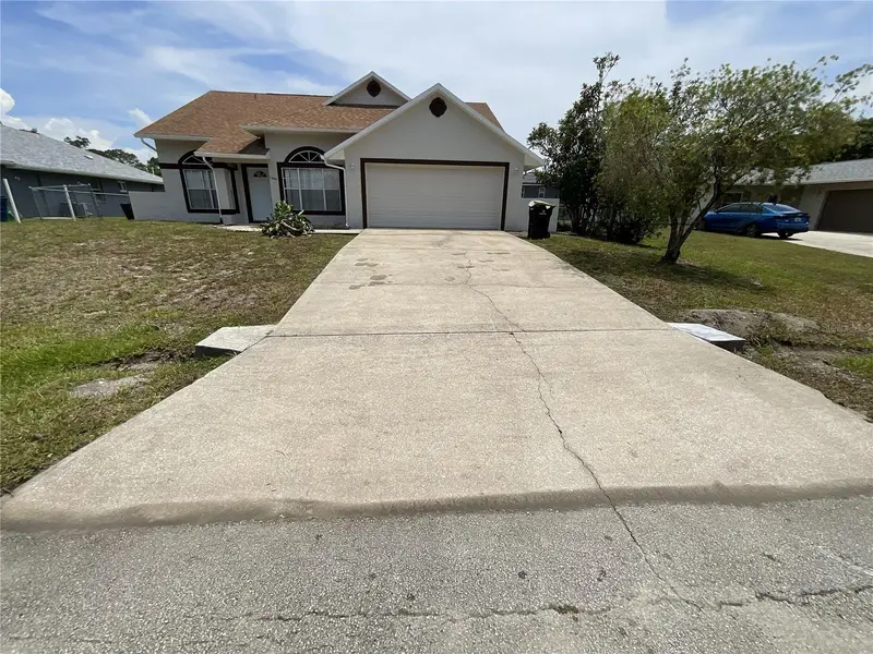 1440 Alberni St Nw, FL