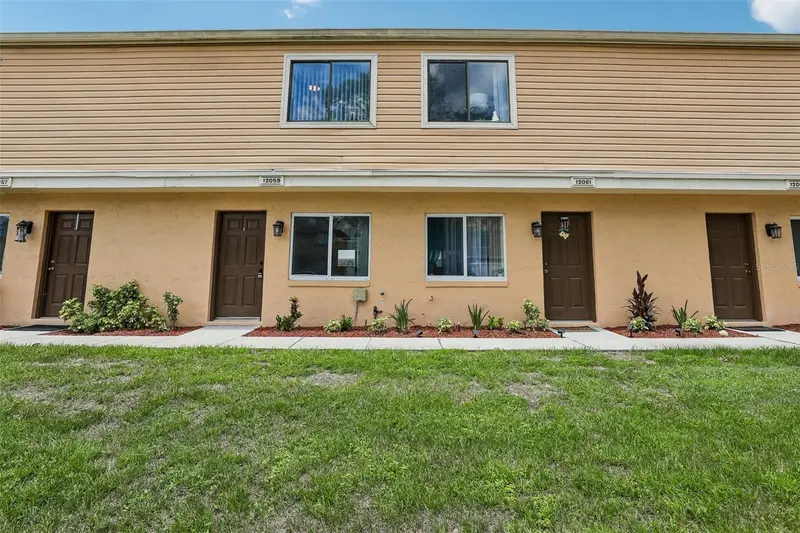 12059 Tift Cir, FL