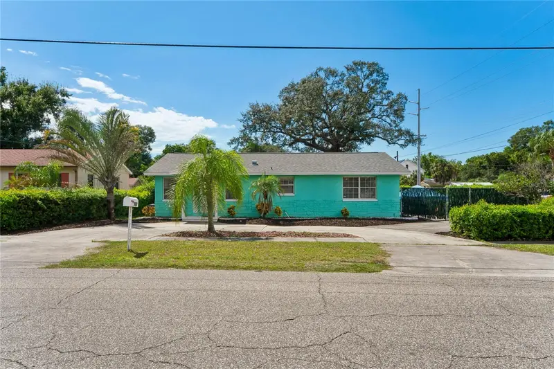223 N Walton Ave, FL