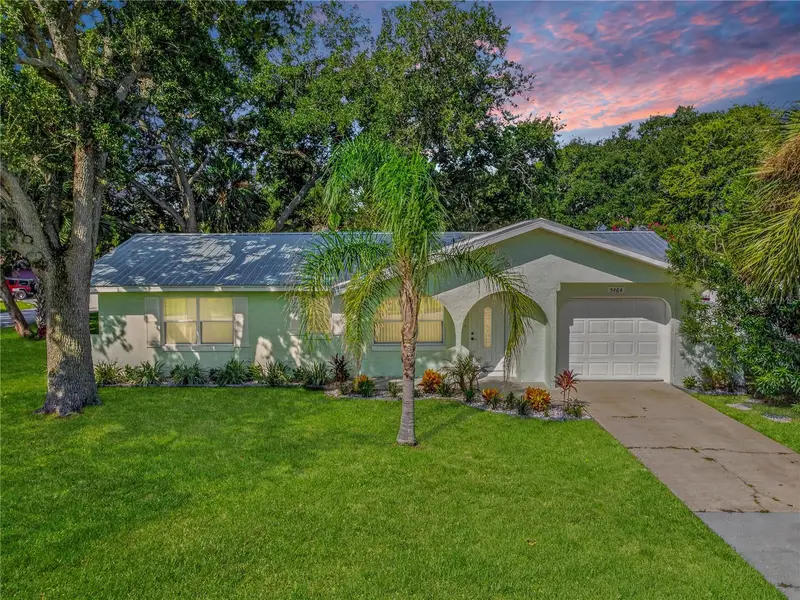 5464 Riverside Dr, FL