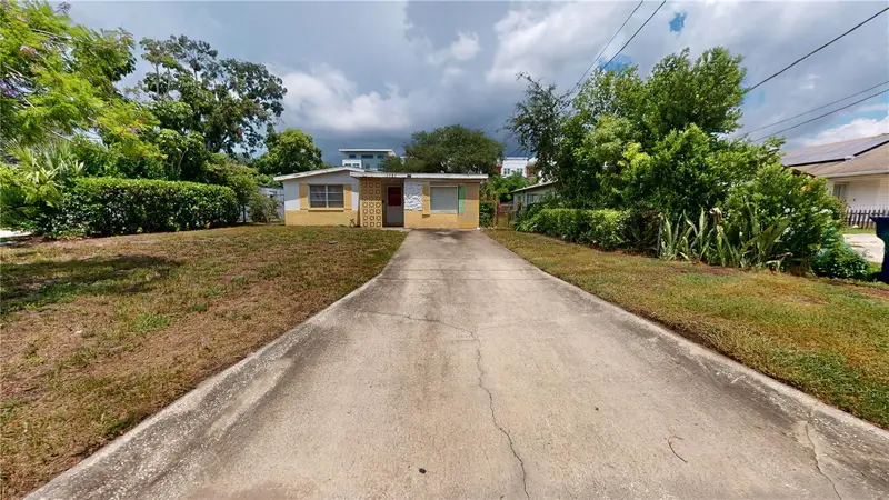 1721 W North B St, FL