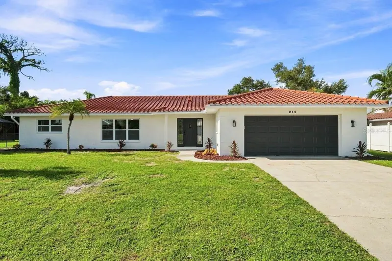 212 Giotto Dr, FL