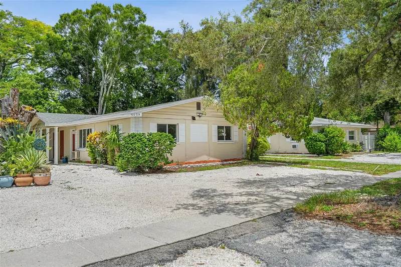 522 Florida Ave, FL
