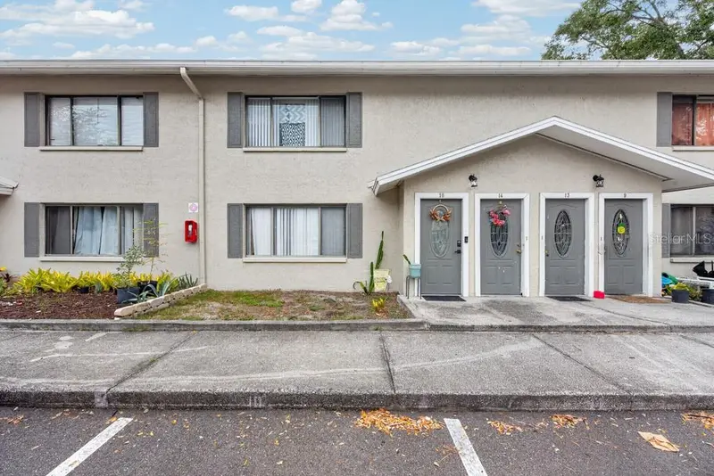 1409 Alpine Rd #10, FL