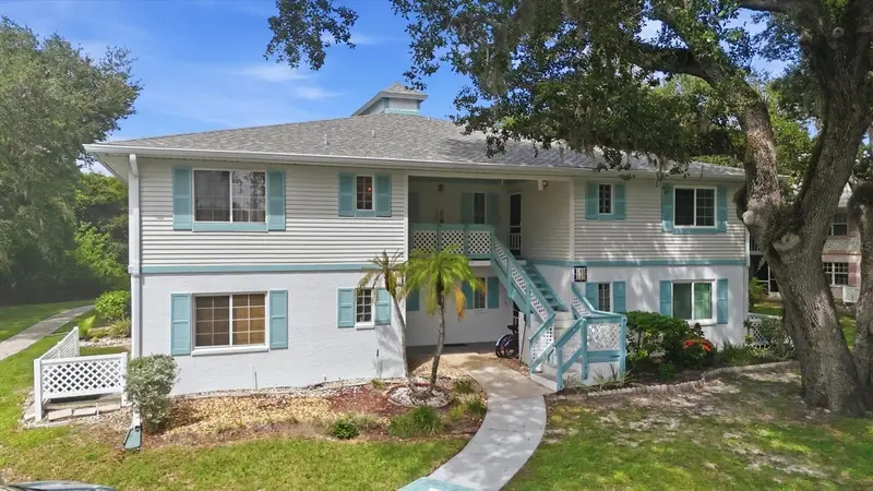 1051 Forrest Nelson Blvd #B202, FL