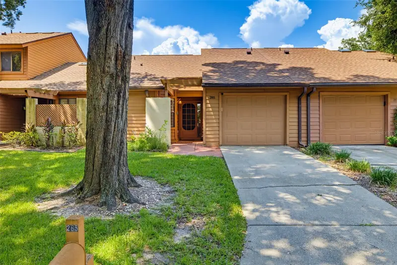 285 Shrike Ct, FL