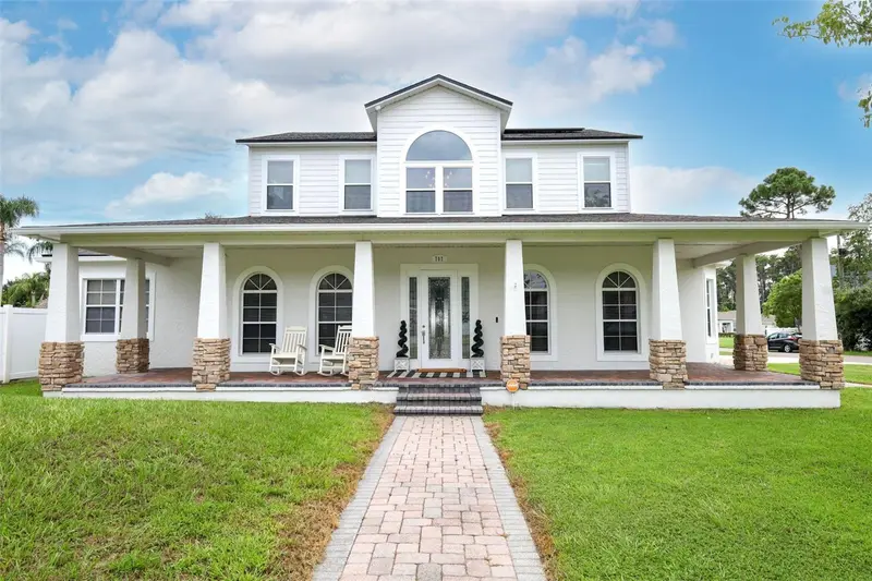 787 Fantasy Ln, FL