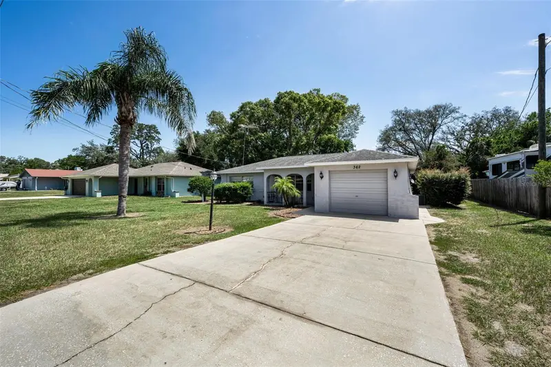 362 Portland Ave, FL