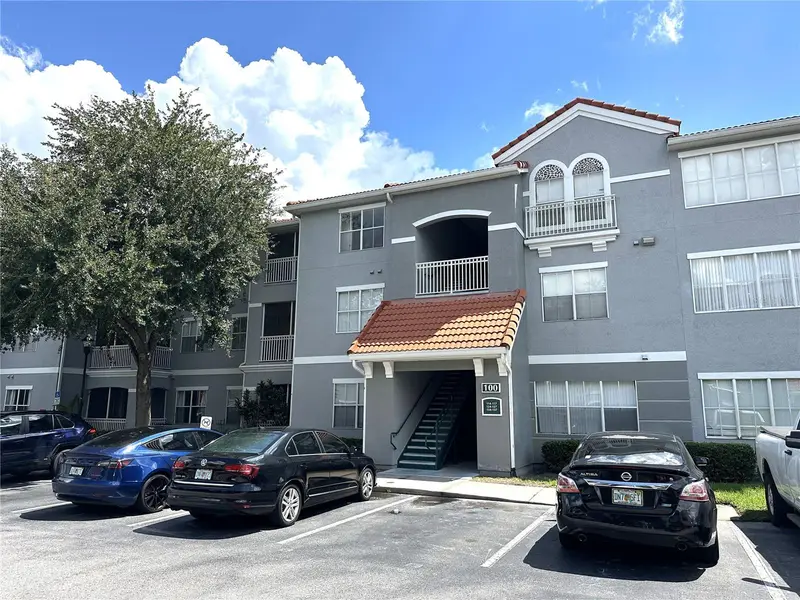 18001 Richmond Place Dr #136, FL