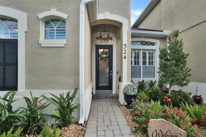 324 Tudor Spring Ct, FL