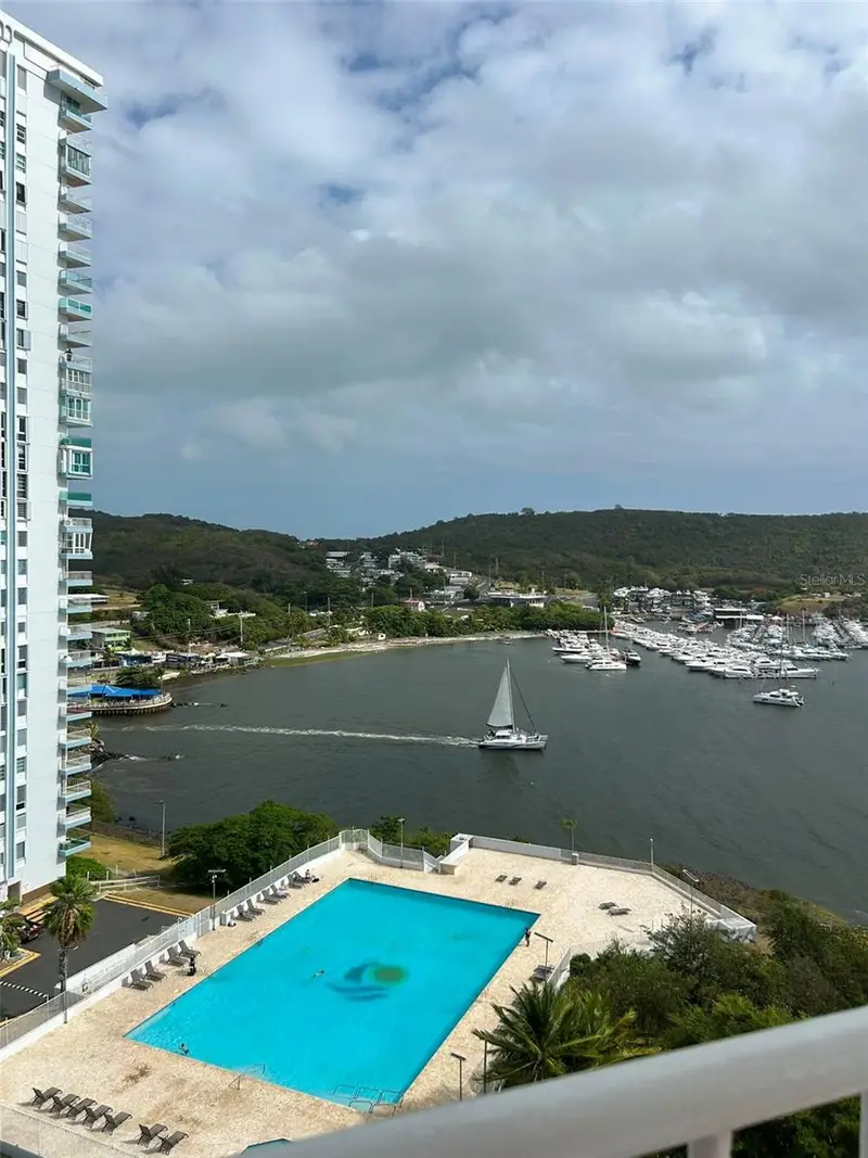 100 Ave Marina View Dos Marinas #1210, PR
