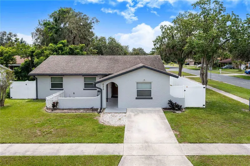 420 Nantahala Ct, FL