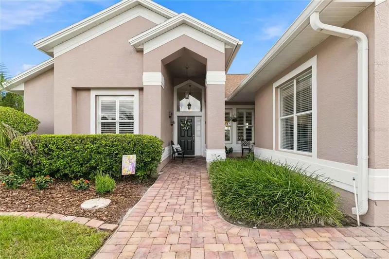 2524 Raccoon Run Ln, FL
