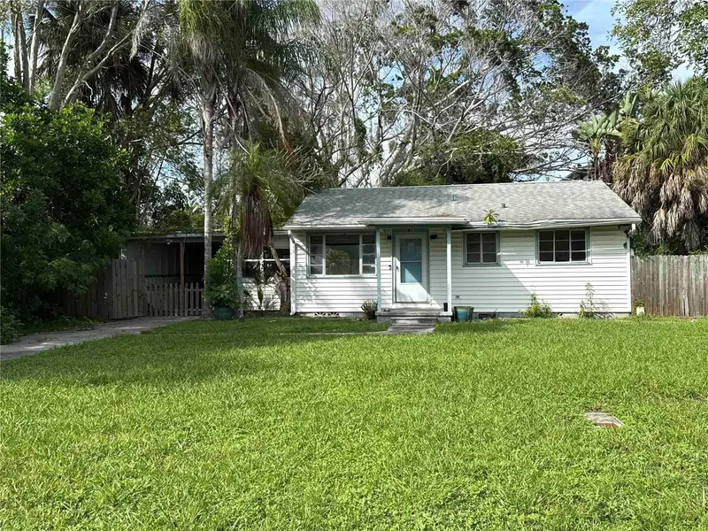 7011 Hibiscus Ave S, FL