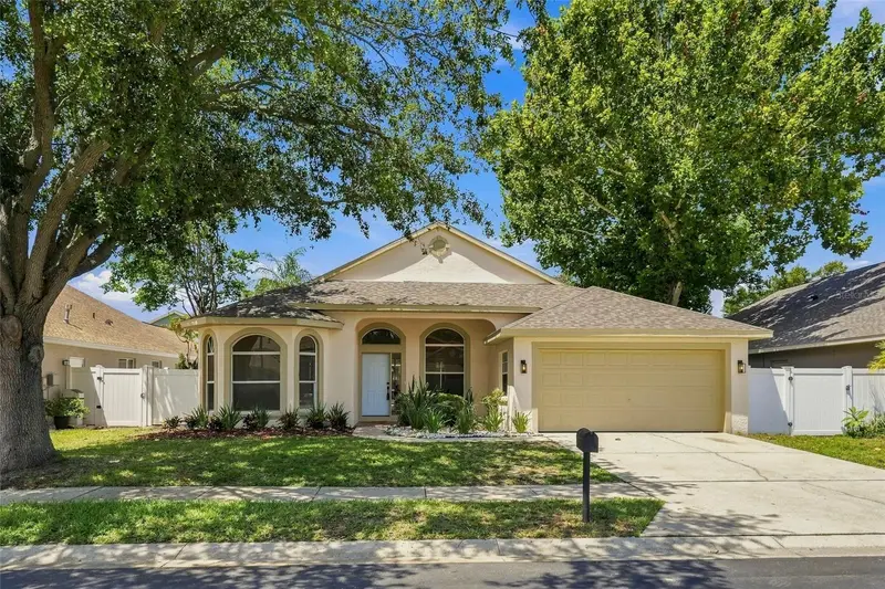 1887 Wood Bend St, FL