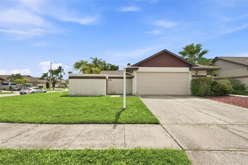 10836 Venice Cir, FL
