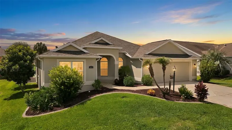 2094 Dipper Loop, FL