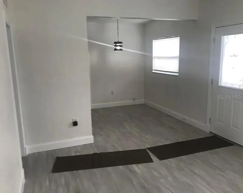 1200 Emeralda Rd, FL