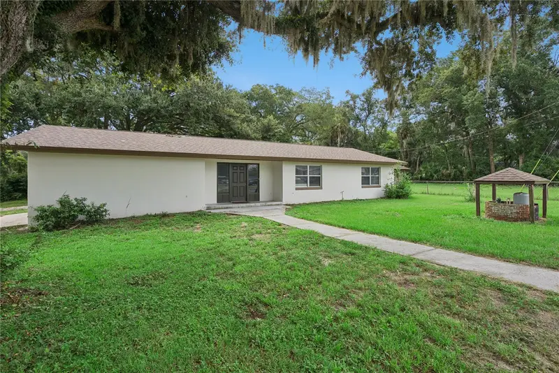 461 Vihlen Rd, FL