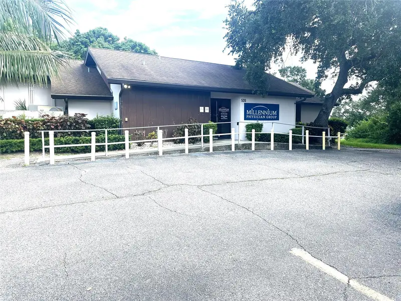 506 4th Ave W, FL