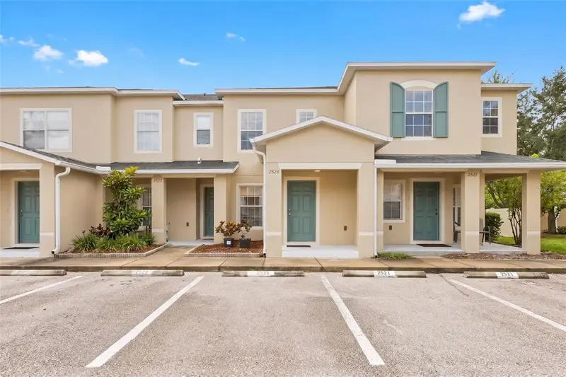2523 Sandy Beach Ln, FL