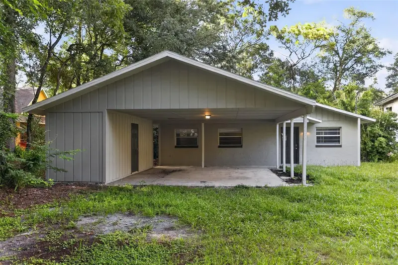 Mount Plymouth listing