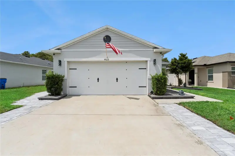 4613 Glencrest Loop, FL