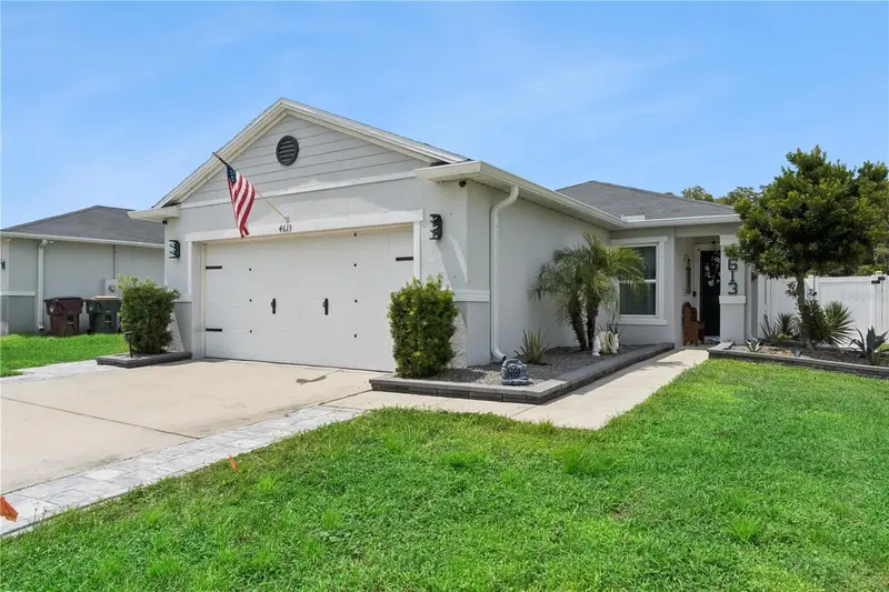 4613 Glencrest Loop, FL