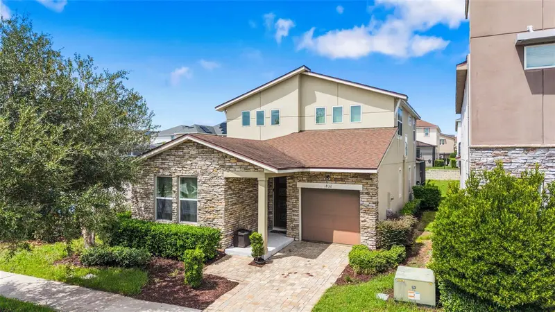 1832 Sandy Park Trl, FL