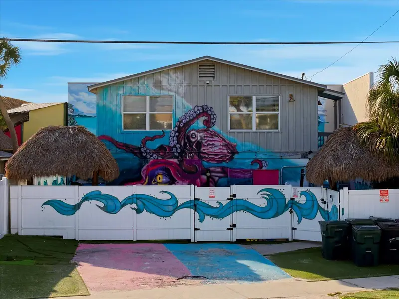 5228 Calle Menorca, FL