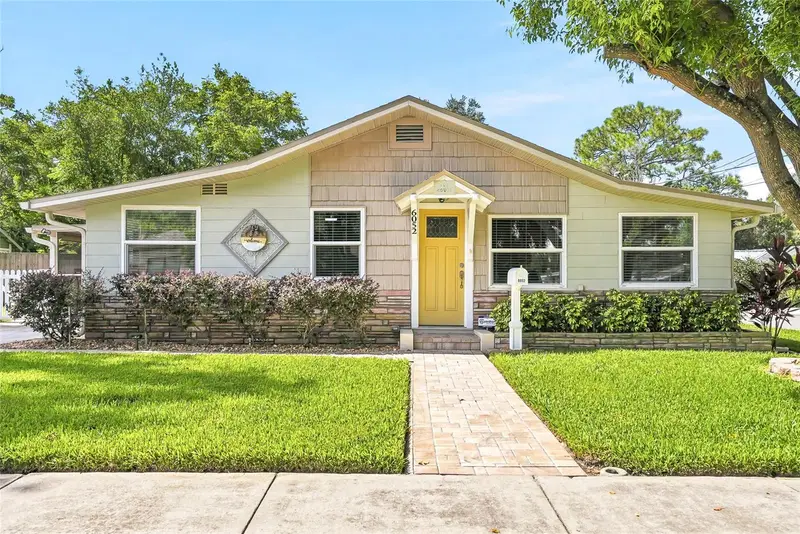 6052 Nebraska Ave, FL