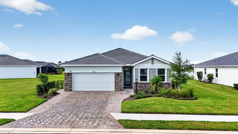 Star Farms at Lakewood Ranch listing
