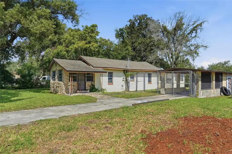 307 Lemon St, FL