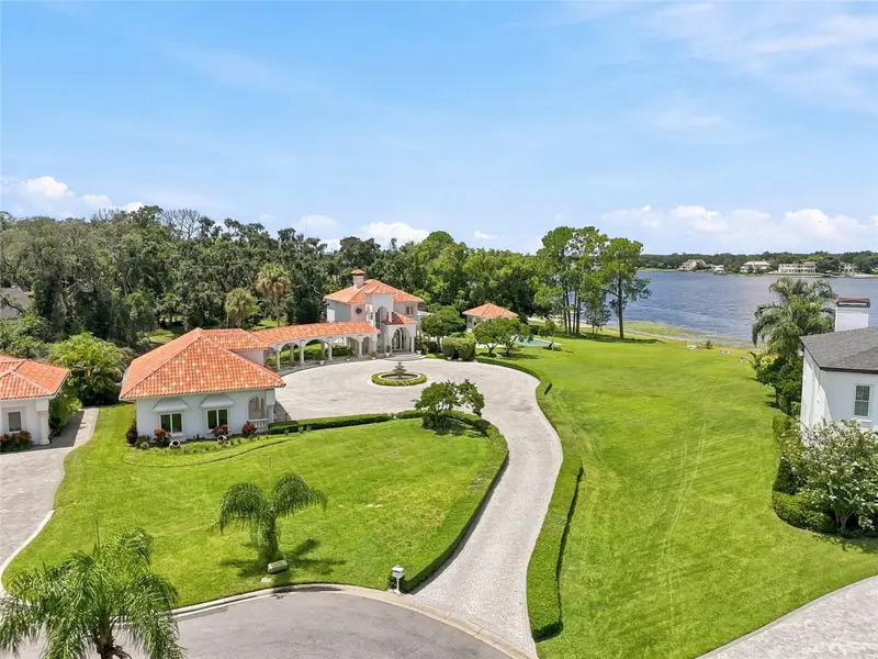 11104 Winthrop Way, FL