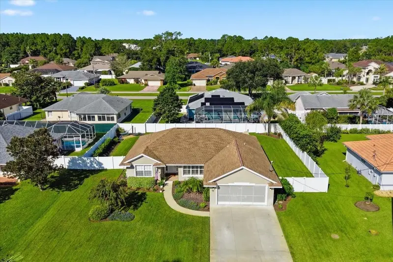 13 Burnham Ln, FL