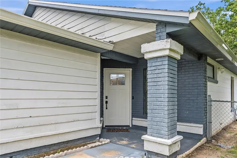 182 Pinewood Cir, FL