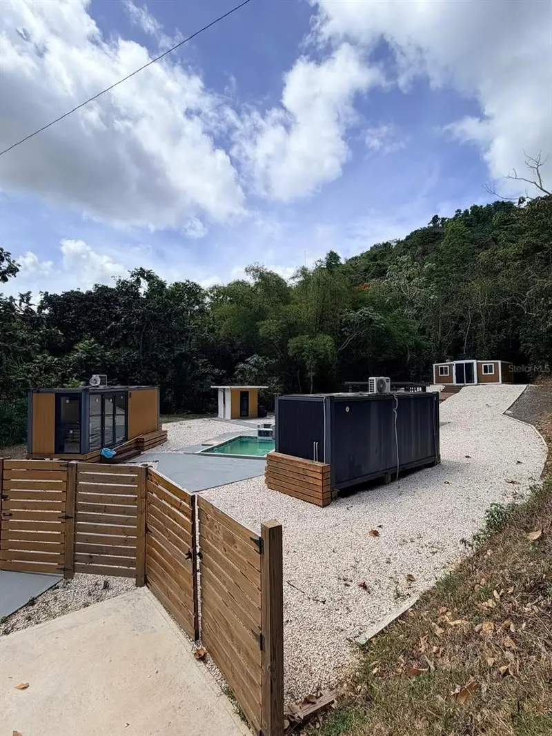 Carr 758 Km 2.7 Bo Los Rios, PR