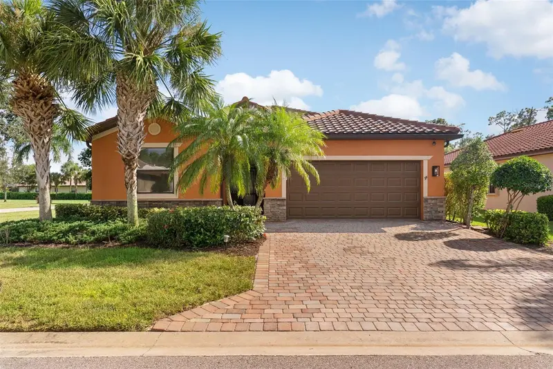 11068 Cherry Laurel Dr., FL