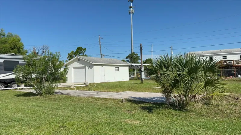 14434 Newcomb Rd, FL