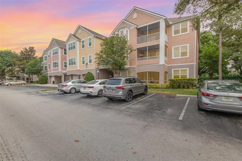 6663 Queens Borough Ave #206, FL