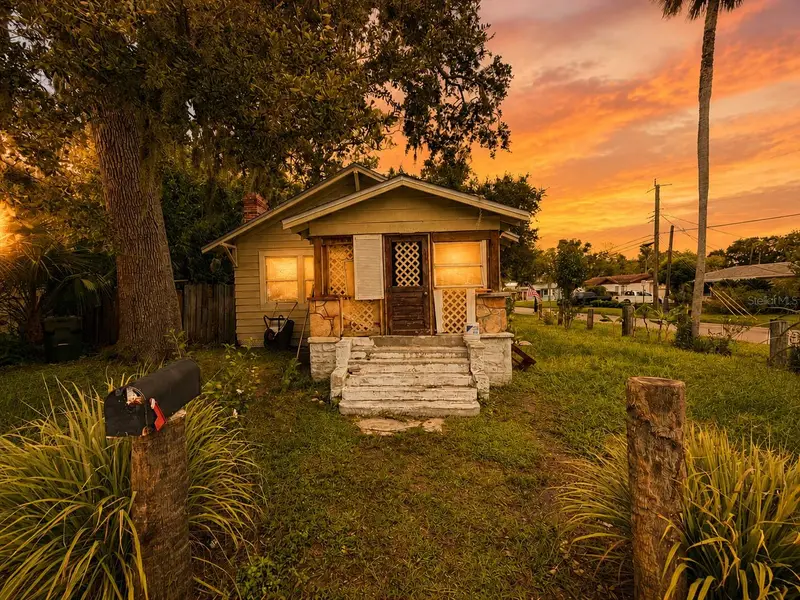 202 Shady Pl, FL