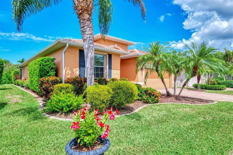 5221 Canyonland Way, FL