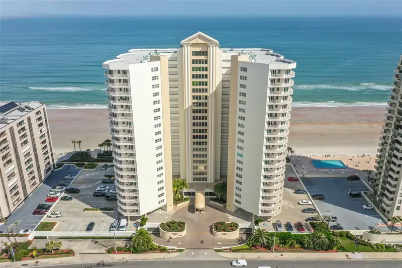 2937 S Atlantic Ave #1905, FL