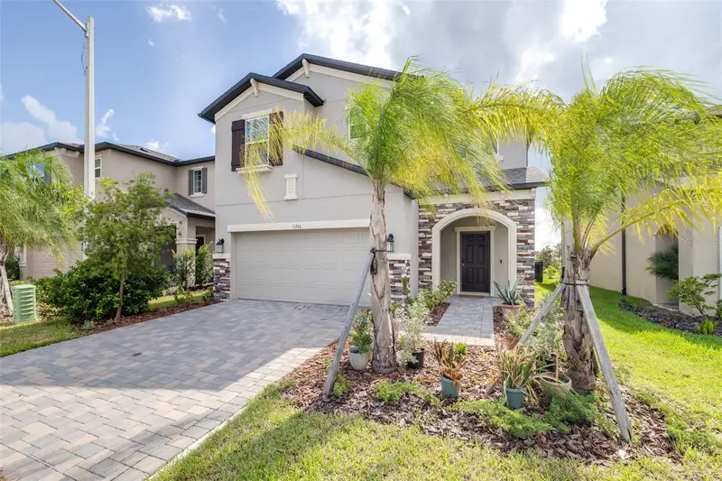5246 Currant St, FL