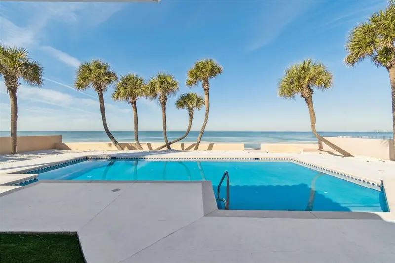 1520 Gulf Blvd, FL