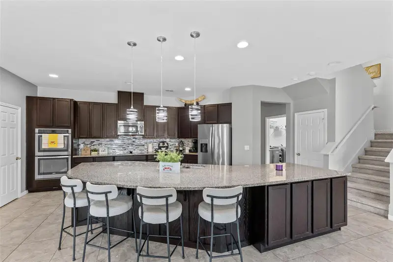 1553 Pine Marsh Loop, FL