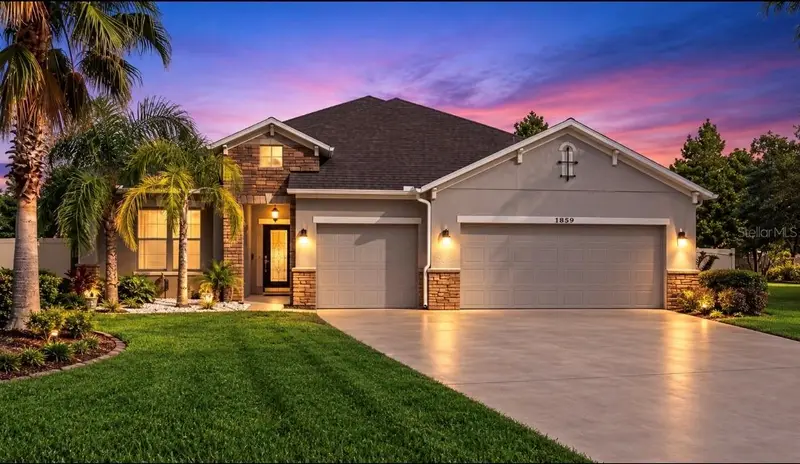 1553 Pine Marsh Loop, FL