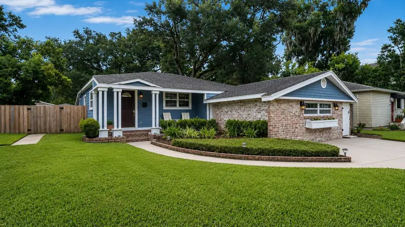 1819 Lake Sue Dr, FL